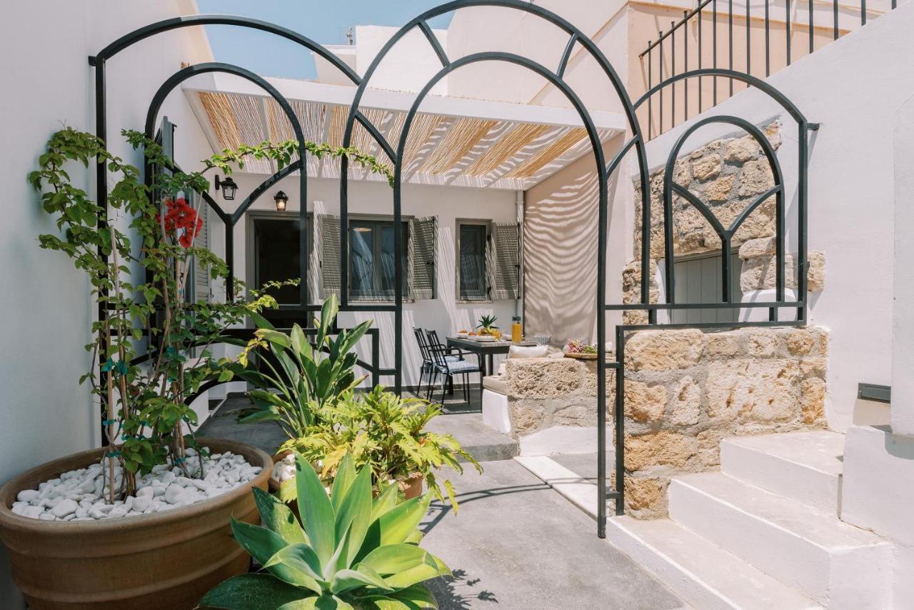 Eurus & Zephyrus Apartments Rhodes City Εξωτερικό φωτογραφία