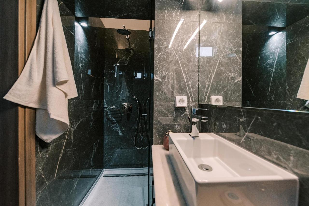 Eurus & Zephyrus Apartments Rhodes City Εξωτερικό φωτογραφία