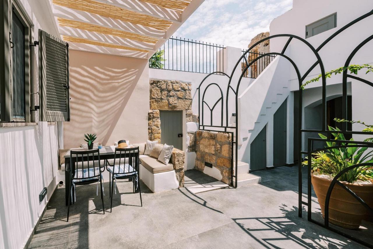 Eurus & Zephyrus Apartments Rhodes City Εξωτερικό φωτογραφία